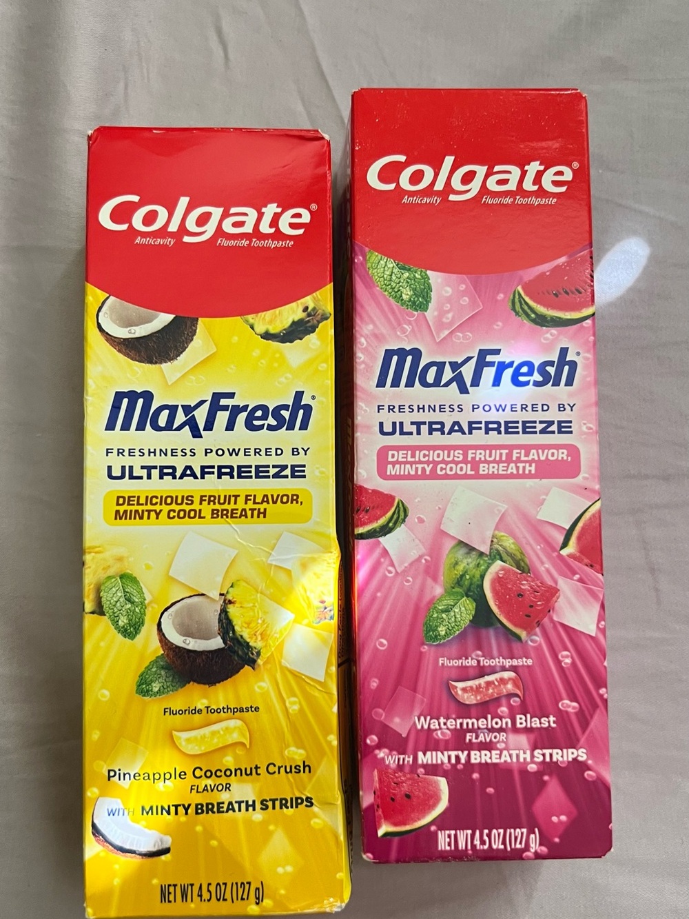 Colgate MaxFresh Toothpaste Twin Pack - Yellow & Pink